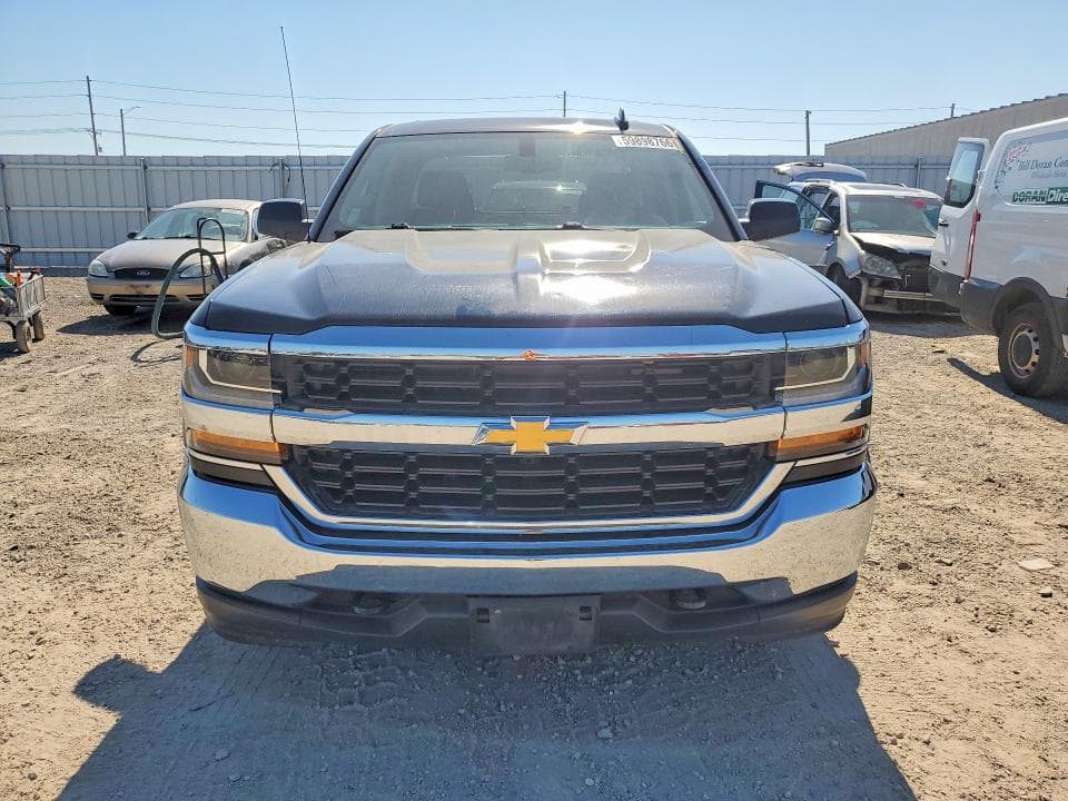 2018 CHEVROLET SILVERADO K1500 LT K1500 LT 5