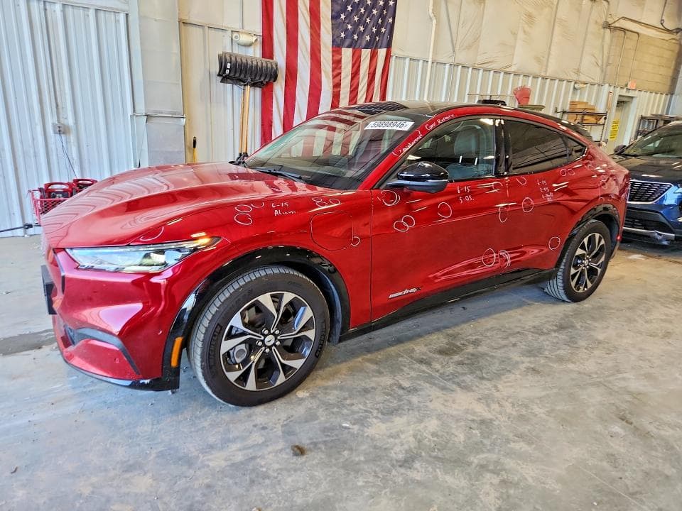 2021 FORD MUSTANG MACH-E PREMIUM - 1