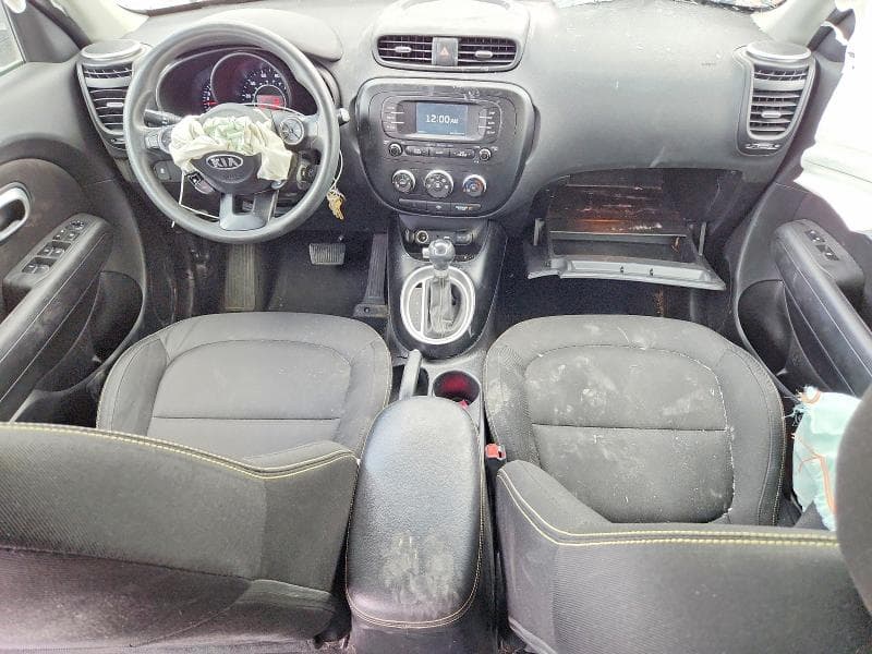 2016 KIA SOUL + 8