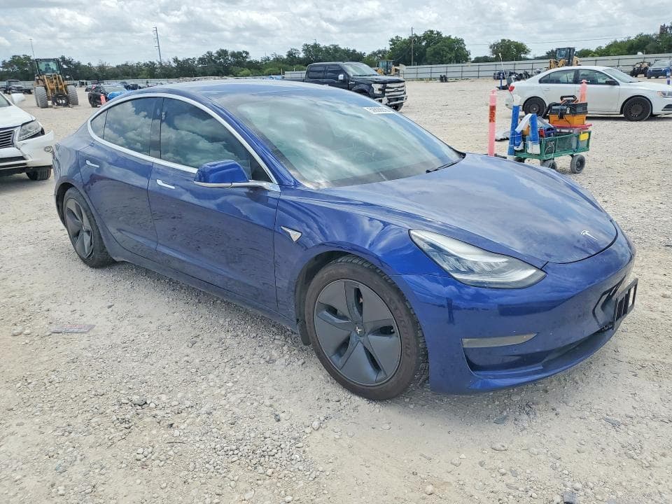2020 TESLA MODEL 3 4
