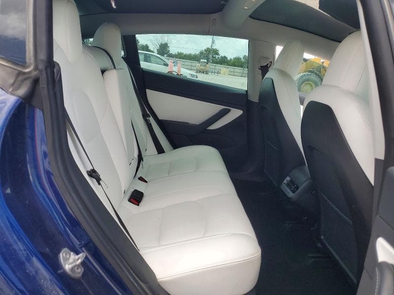2020 TESLA MODEL 3 10