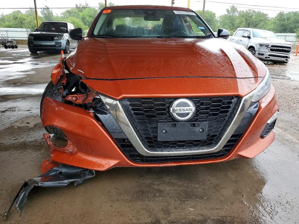 2021 NISSAN ALTIMA SR 5