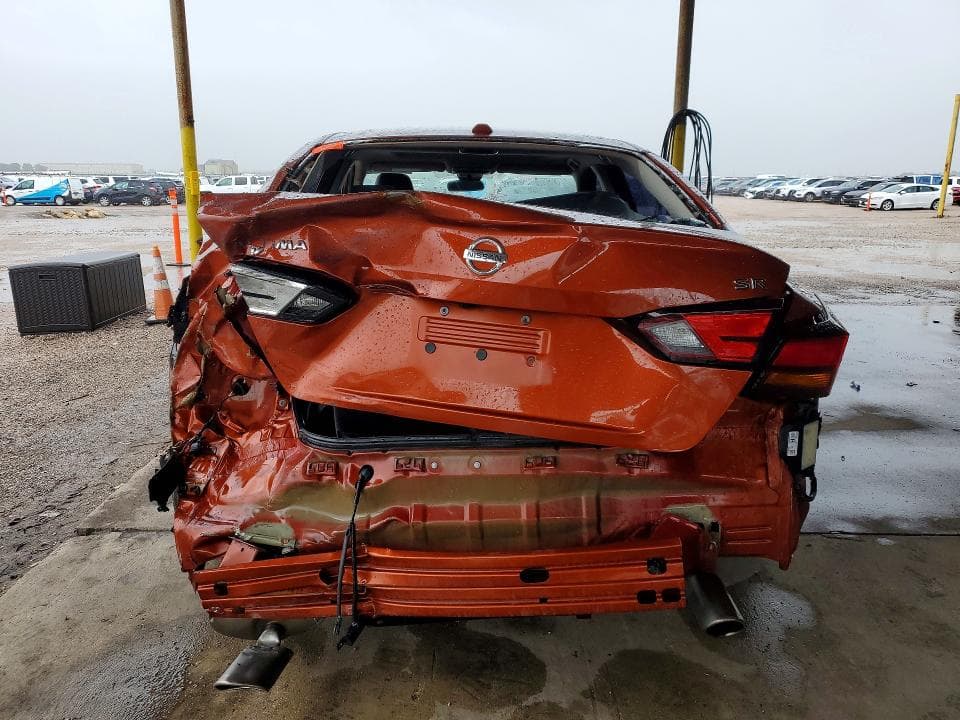 2021 NISSAN ALTIMA SR 6