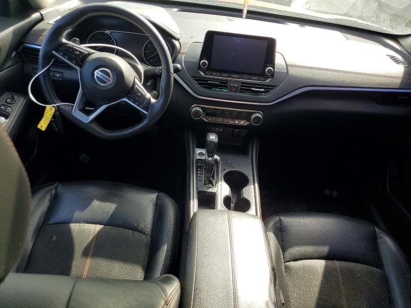 2021 NISSAN ALTIMA SR 8