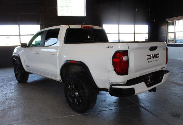 2024 GMC CANYON ELEVATION 4