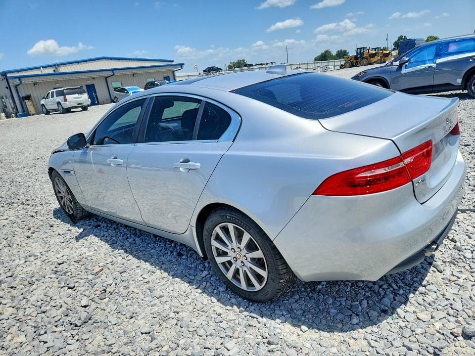 2019 JAGUAR XE 2