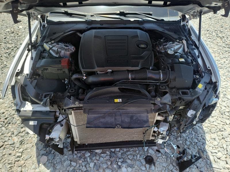 2019 JAGUAR XE 11