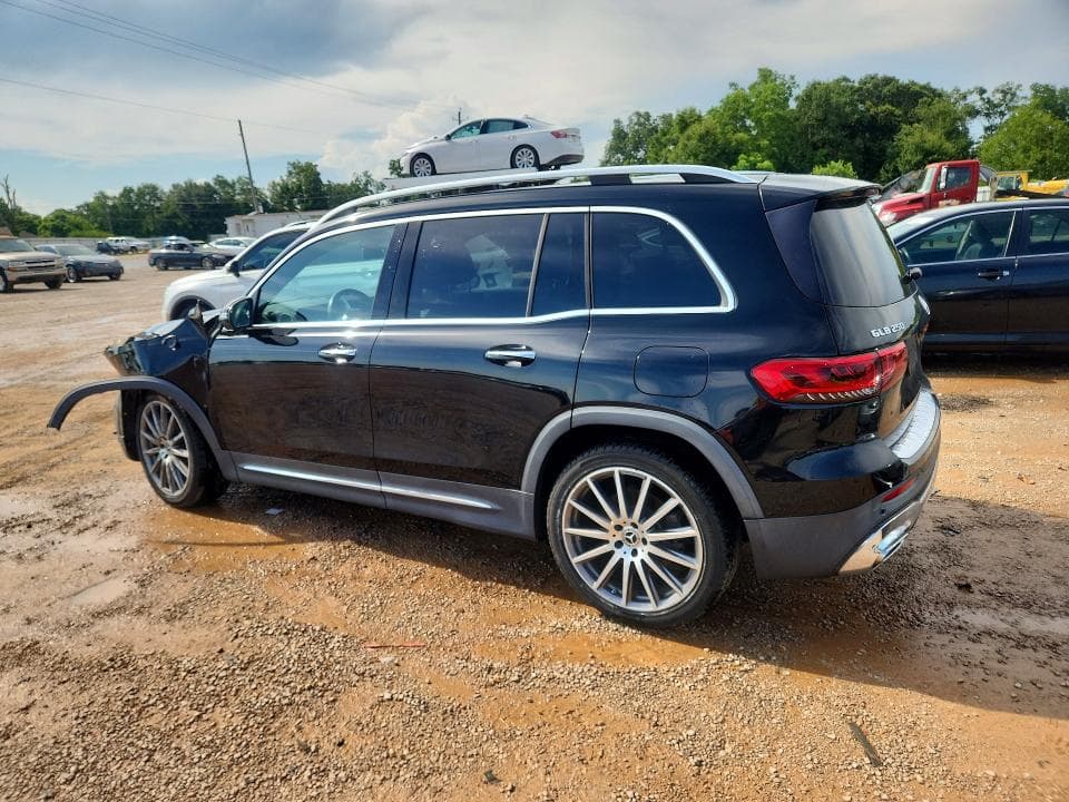 2022 MERCEDES-BENZ GLB 250 2
