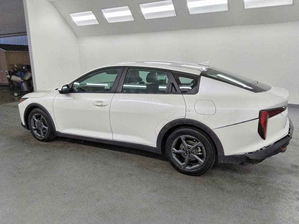 2025 KIA K4 LXS 2
