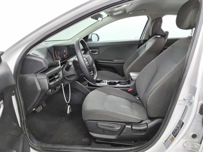2025 KIA K4 LXS 7