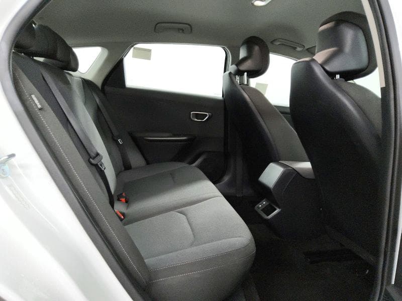 2025 KIA K4 LXS 10