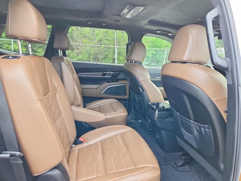 2022 KIA TELLURIDE SX 11