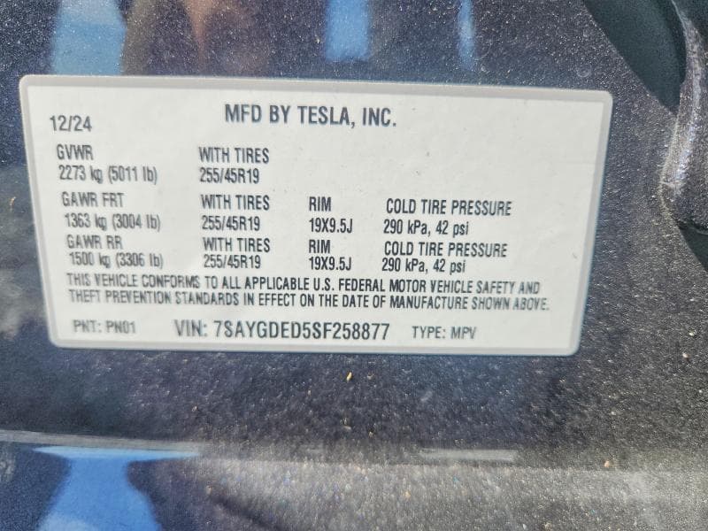 2025 TESLA MODEL Y 14