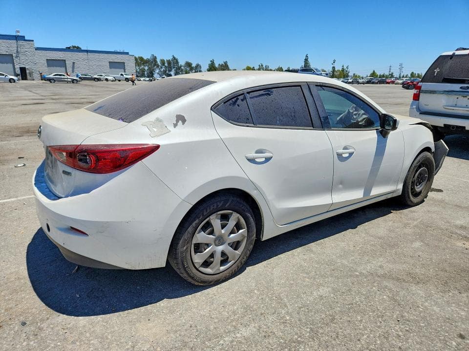 2017 MAZDA 3 SPORT 3