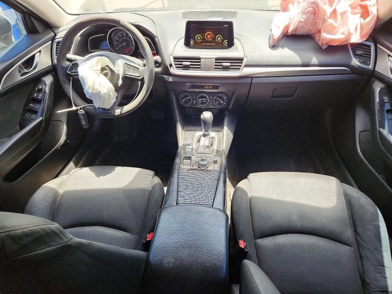 2017 MAZDA 3 SPORT 8