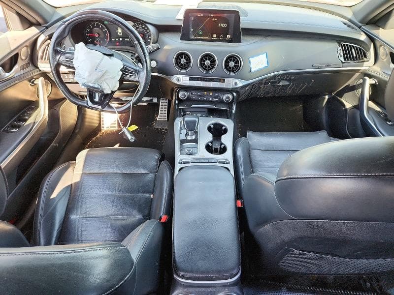 2019 KIA STINGER GT2 8