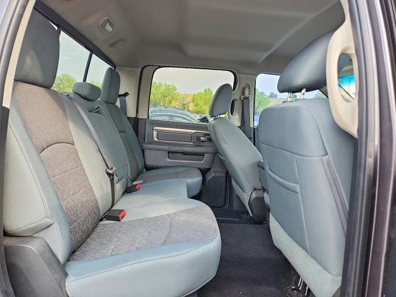 2016 RAM 1500 SLT SLT 10