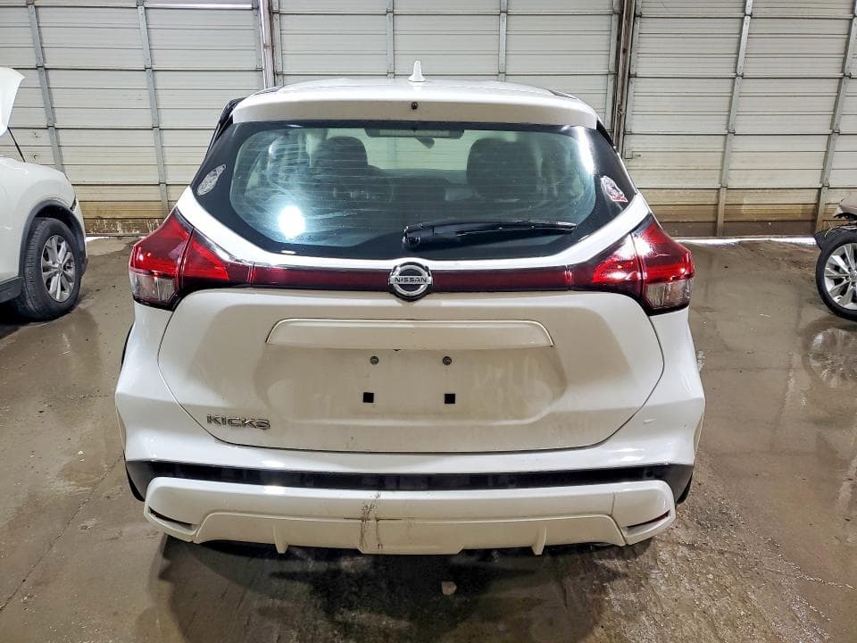 2021 NISSAN KICKS S 6