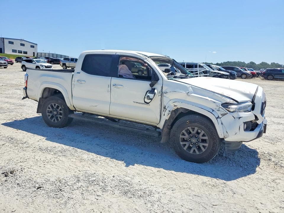 2021 TOYOTA TACOMA SR5 V6 4