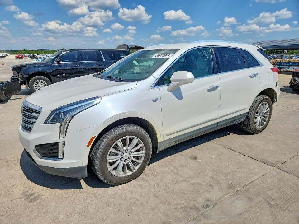 2017 CADILLAC XT5 1