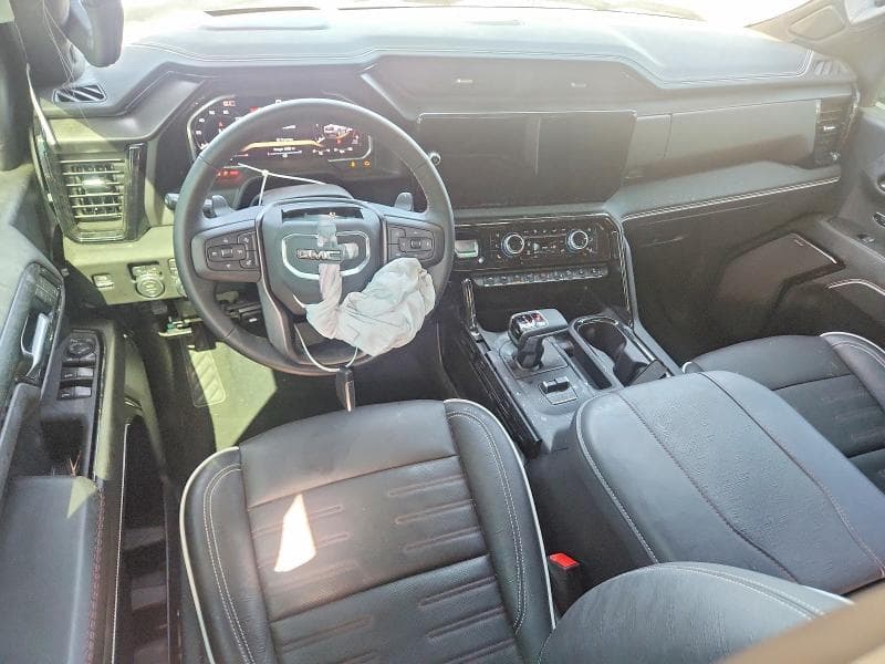 2026 GMC SIERRA K1500 AT4X 8