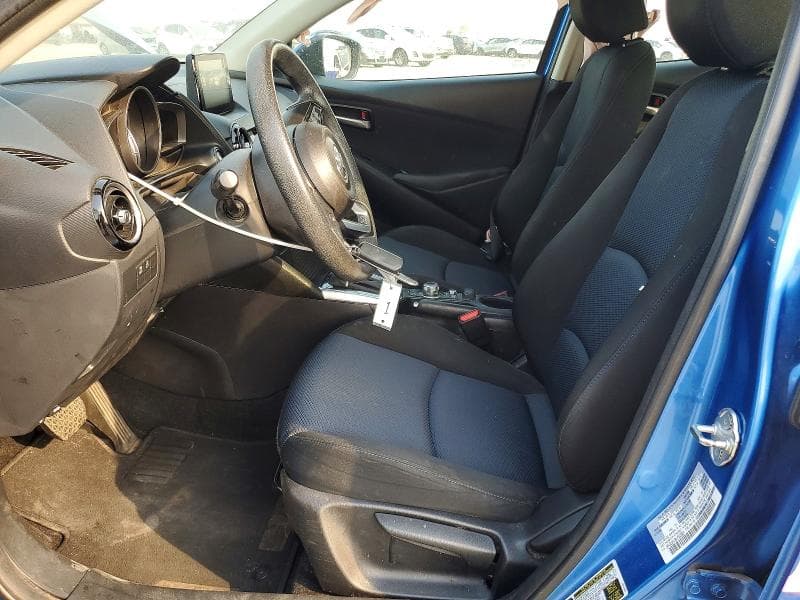 2019 TOYOTA YARIS LE 7