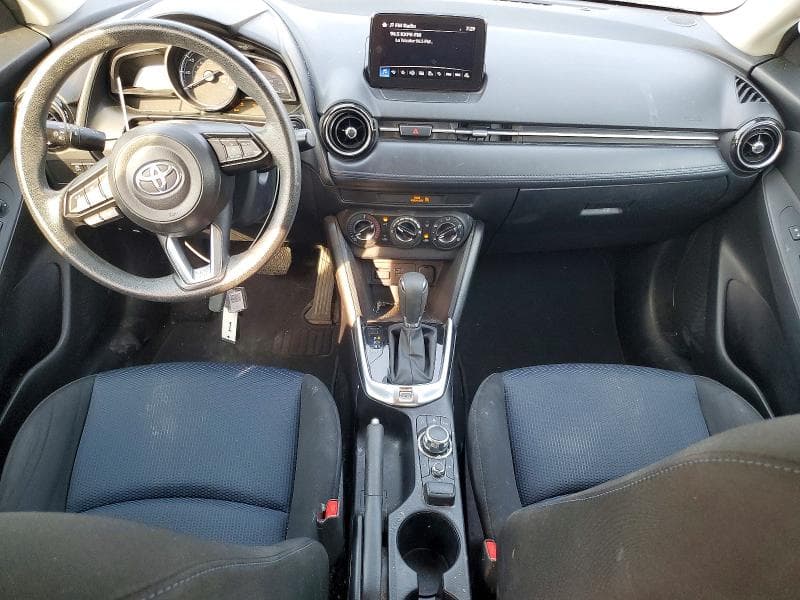 2019 TOYOTA YARIS LE 8