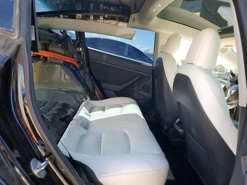 2021 TESLA MODEL 3 10