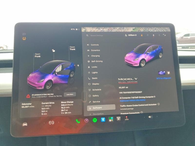 2023 TESLA MODEL Y 9