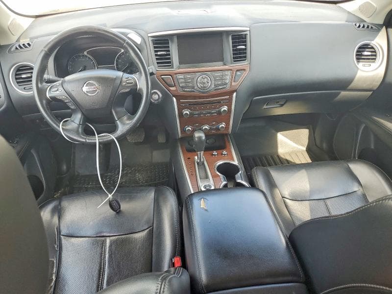2017 NISSAN PATHFINDER PLATINUM PLATINUM 8