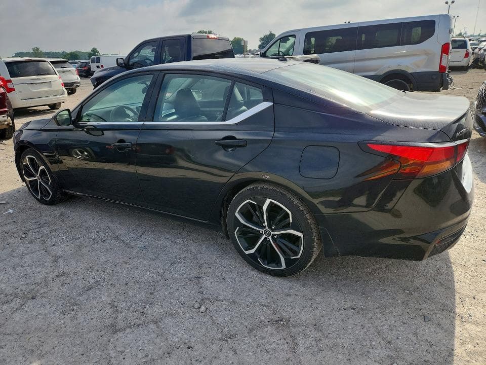 2024 NISSAN ALTIMA SR 2