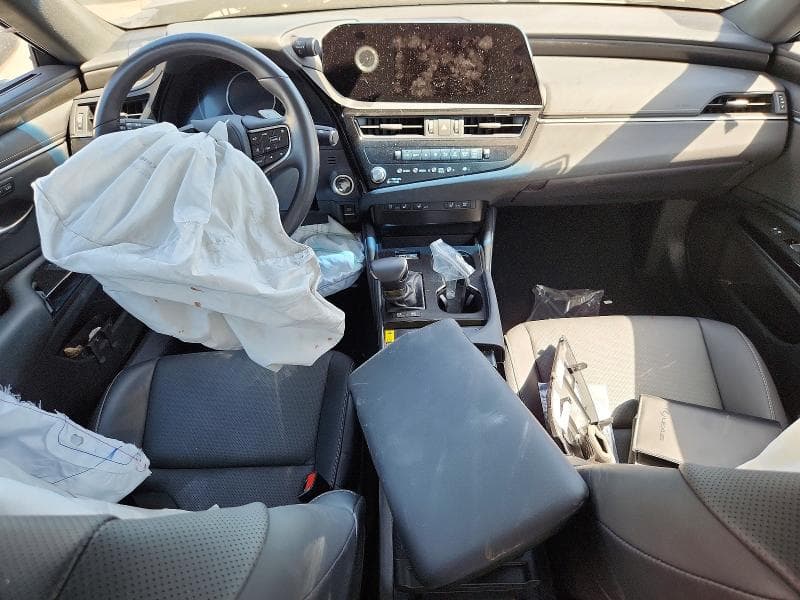 2025 LEXUS ES 300H BASE BASE 8