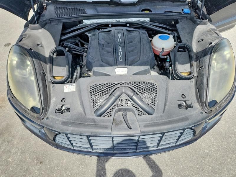 2017 PORSCHE MACAN S S 12