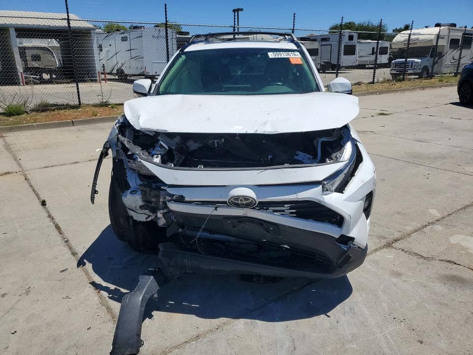 2019 TOYOTA RAV4 XLE PREMIUM 5