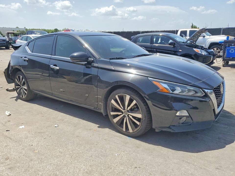 2021 NISSAN ALTIMA PLATINUM PLATINUM 4