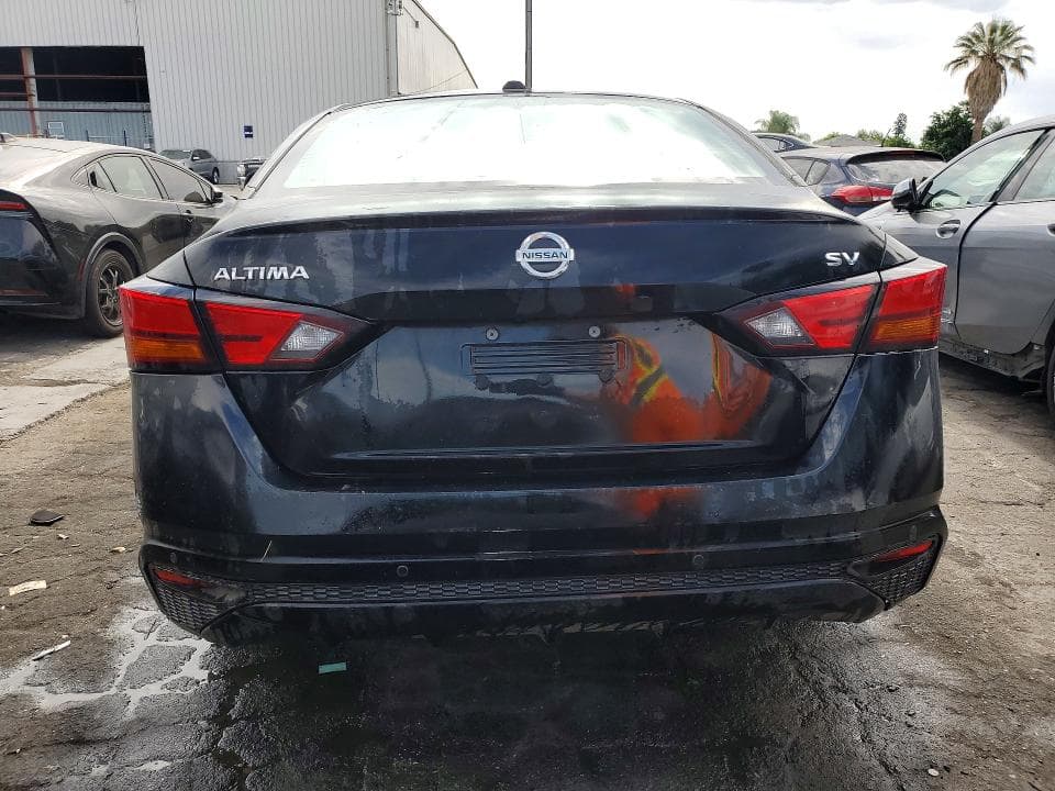 2021 NISSAN ALTIMA SV 6