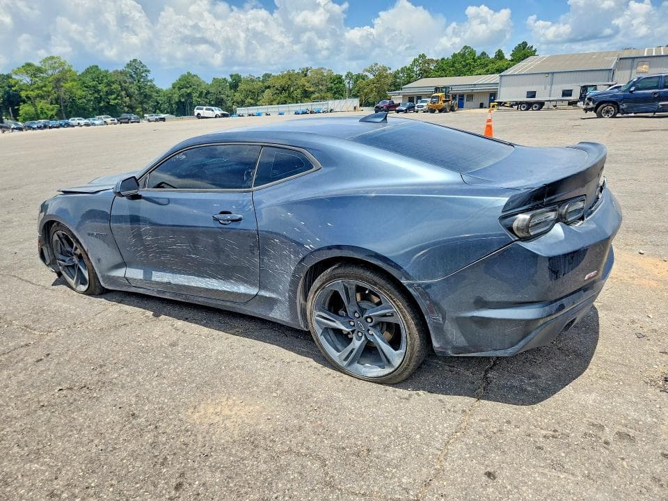 2021 CHEVROLET CAMARO LS 2