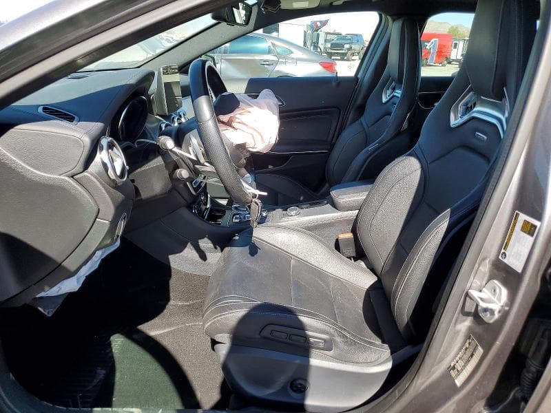 2018 MERCEDES-BENZ GLA 45 AMG 7