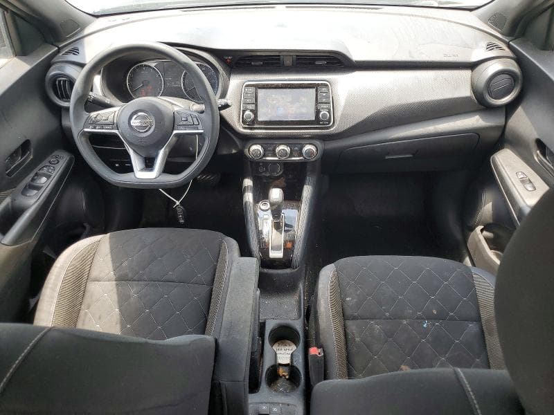 2019 NISSAN KICKS S S 8