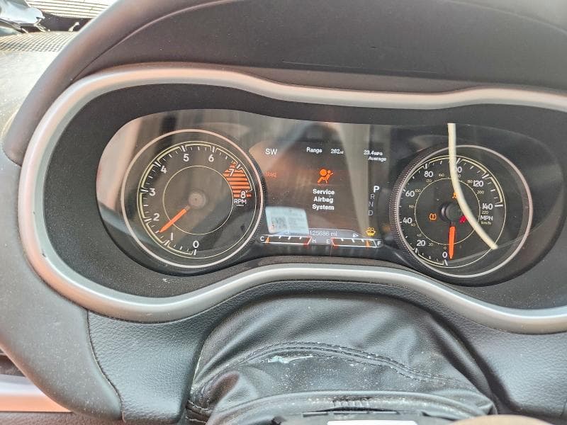 2018 JEEP CHEROKEE OVERLAND 9