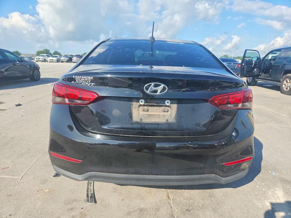 2018 HYUNDAI ACCENT SEL 6