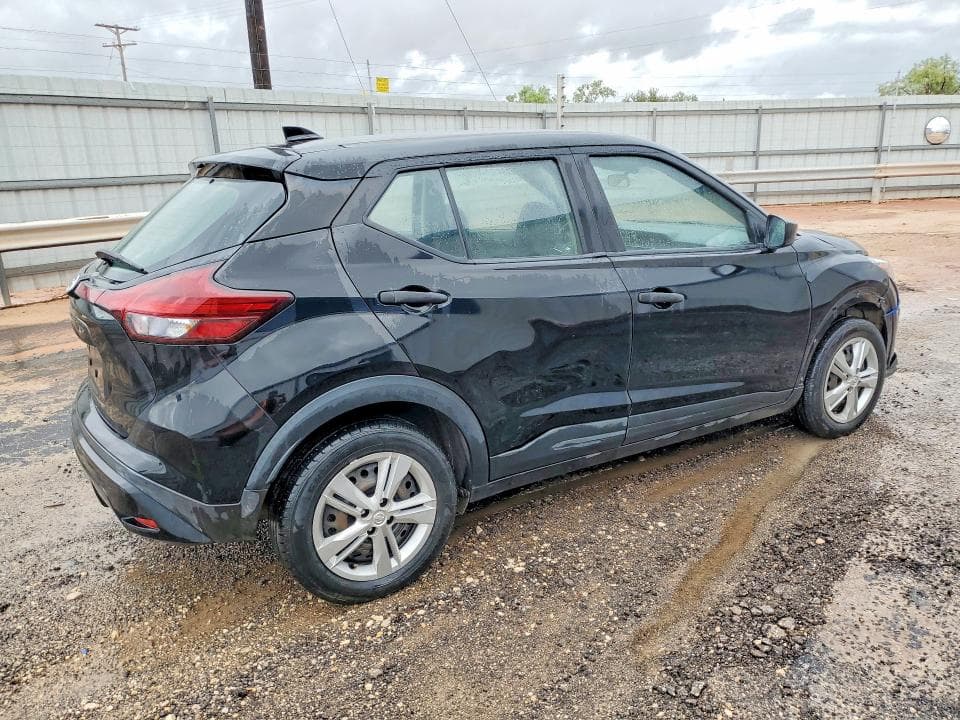 2021 NISSAN KICKS S 3