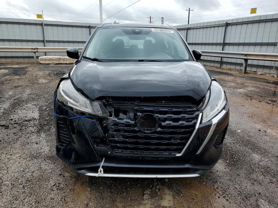 2021 NISSAN KICKS S 5