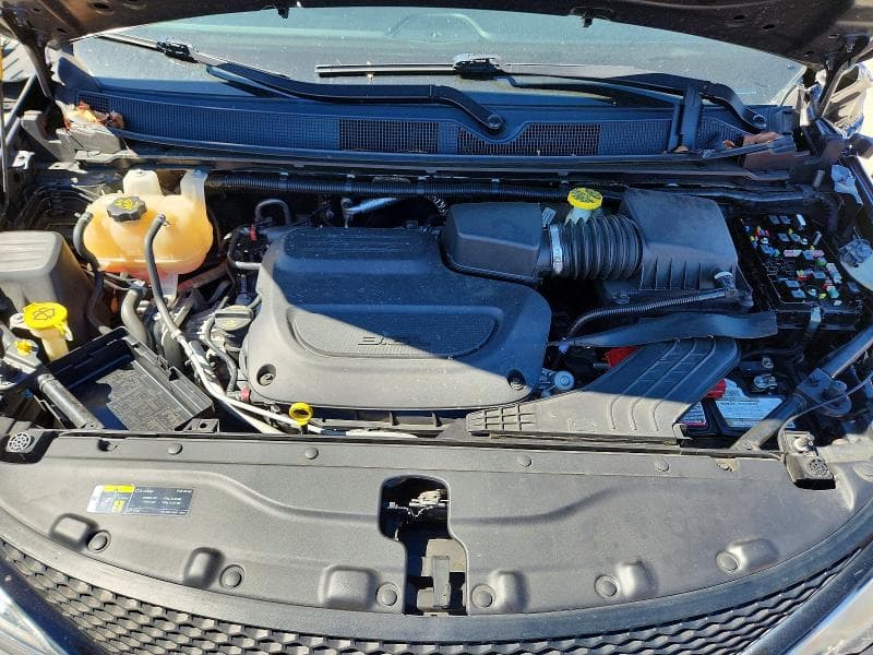 2020 CHRYSLER PACIFICA TOURING L 12