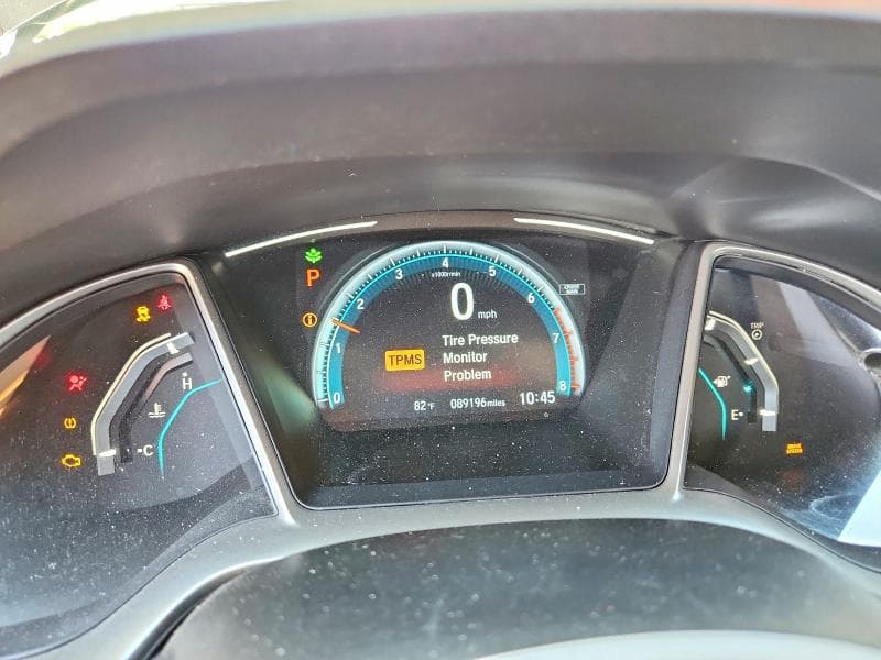 2017 HONDA CIVIC EX 9