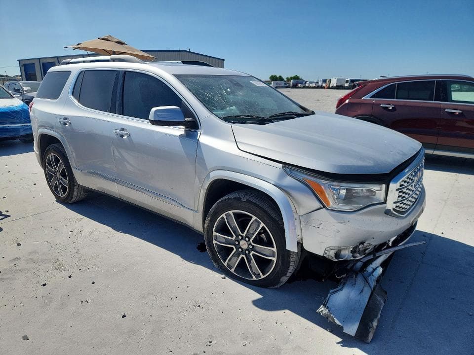 2019 GMC ACADIA DENALI 4
