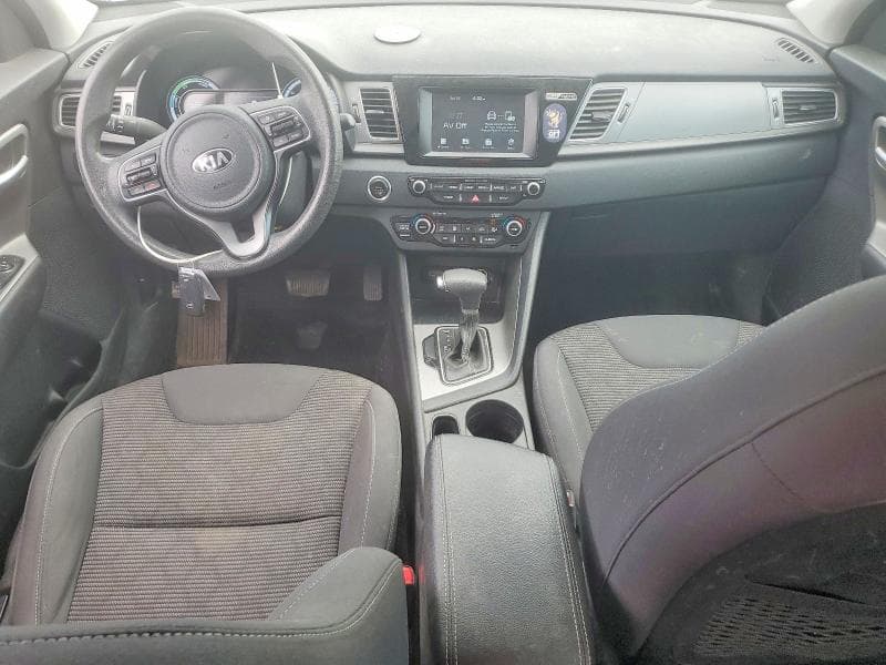 2018 KIA NIRO LX 8