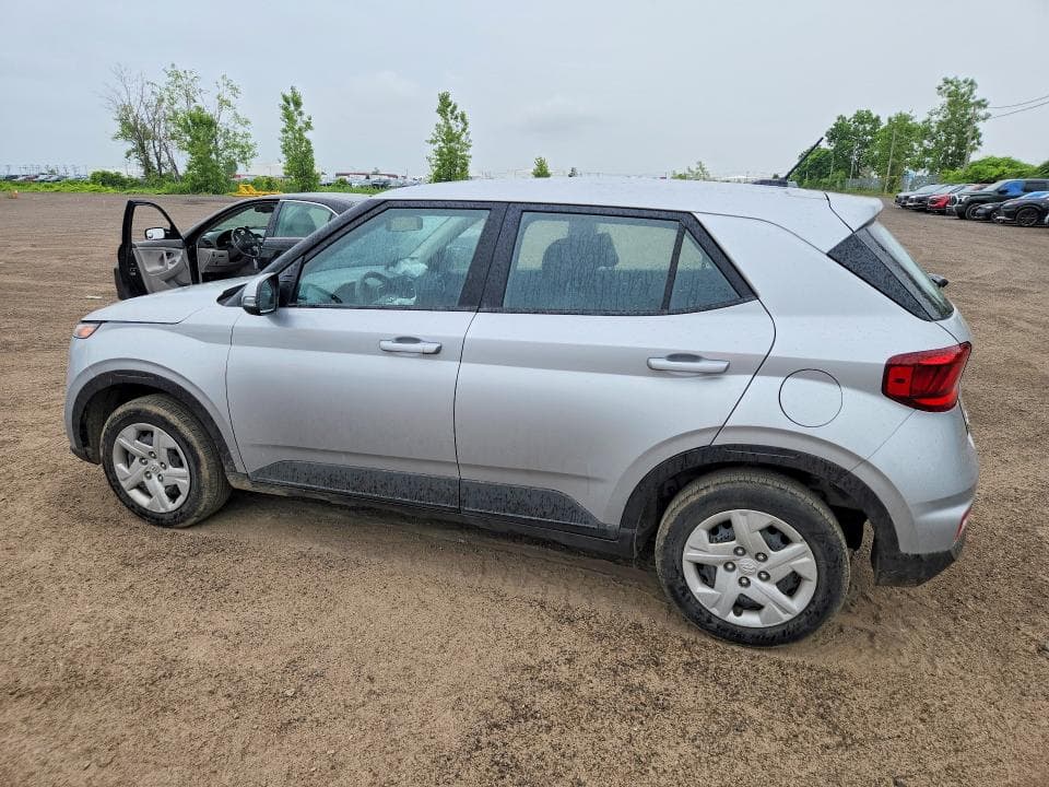 2023 HYUNDAI VENUE SE 2