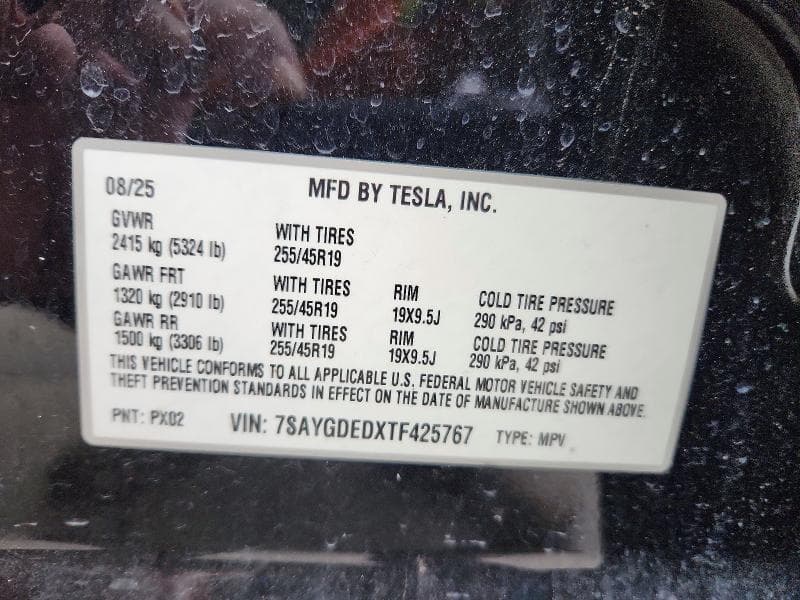 2026 TESLA MODEL Y 13