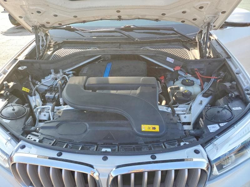 2017 BMW X5 XDR40E 12
